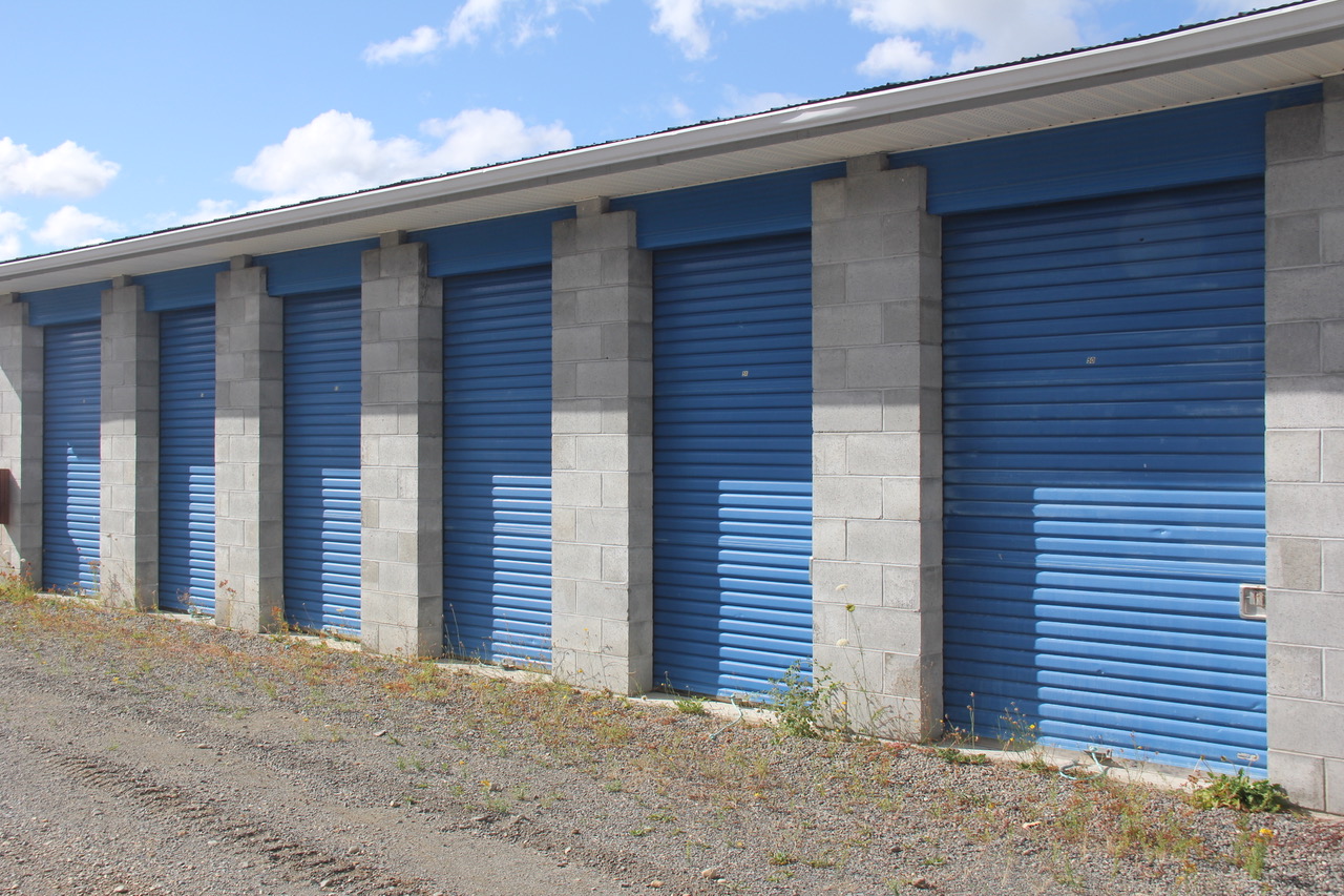 Vehicle Storage, Storage Units Stone Lake Industrial Park & Storage